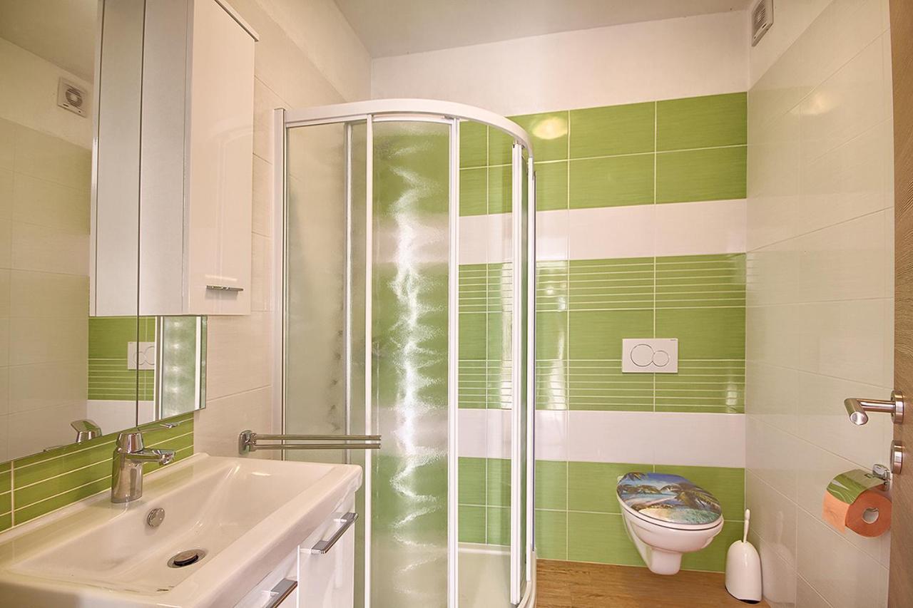 Apartman Mishel 2 Фажана Экстерьер фото